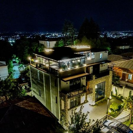 Hill Hotel Kutaisi Exteriör bild